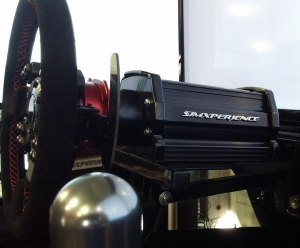 SimXperience AccuForce Force Feedback Wheel