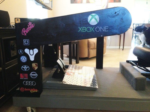 41_Decals_Left_Side