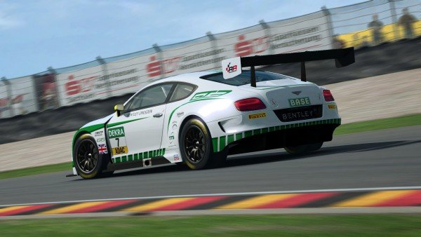 RaceRoom Bentley Continental GT3