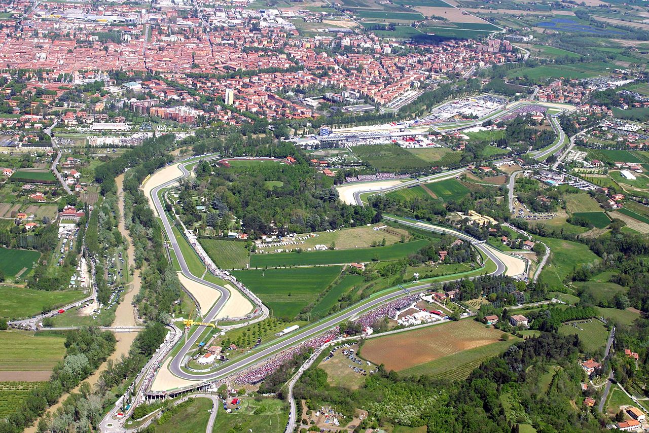 1280px-Autodromo_aerea_poster