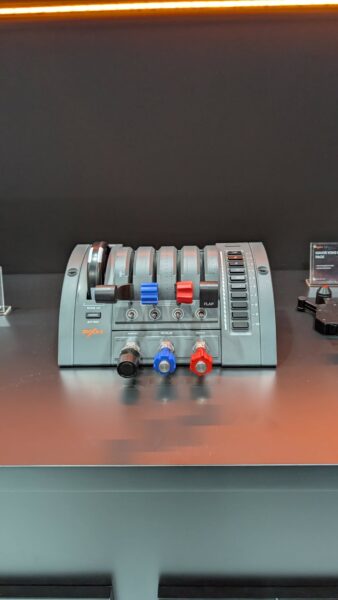 PXN NAVOS engine control quadrant with throttle, propeller, and mixture levers